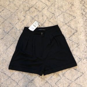 NWT dressy black Zara pleated shorts